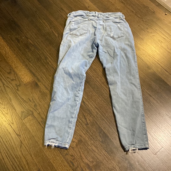 Just USA Skinny Distressed Jeans 31 Stretchy GUC - Picture 9 of 9